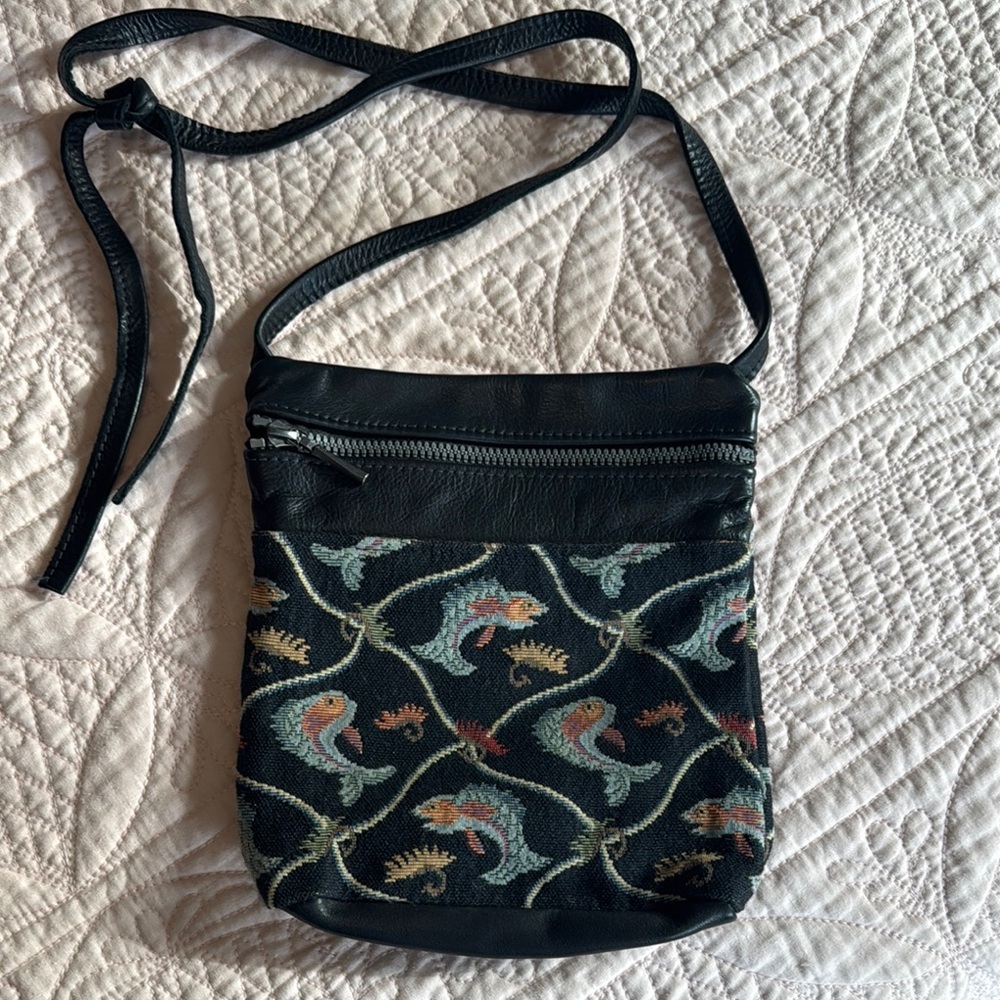Susan Handy Of Martha’s Vineyard MA Crossbody Bag Koi Fish Tapestry Design